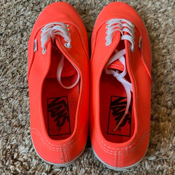 VANS Womens Size 7 Bright Neon Pink Orange Low Top Canvas Sneakers TC6D - Picture 3 of 5
